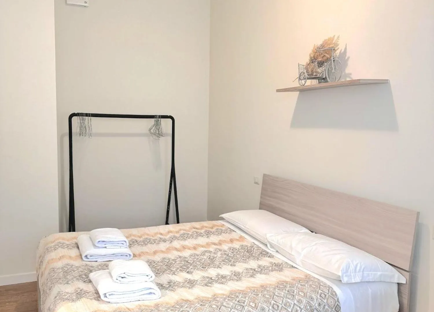 Apartment Metro M1- Fiera Citylife Duomo 10 Min Ac Wi-Fi Milan